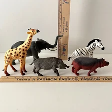 Lot 5 Safari Wild Animal Figures Hippo Warthog Giraffe Zebra Elephant PVC