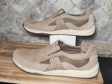 Clarks Mens Loafers Shoes Brown Leather Slip-On Comfort Round Toe Stitching 11M 