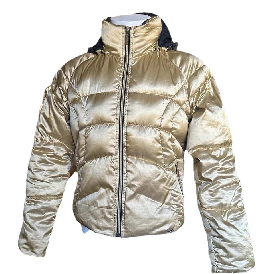 Nike Women's Sportswear Therma-FIT Series Puffer Jacket With Hood in Gold Sz S - Image 4 of 4