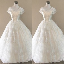 Vintage Wedding Dresses Short Sleeves Lace Tiered 1980s White Ivory Bridal Gowns