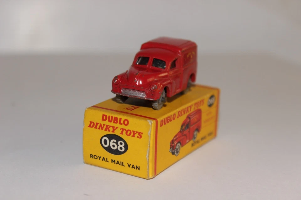 Dinky Dublo 068 Morris Minor Royal Mail Van in original box. 1:76 Scale. - Image 2 of 4