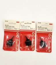 New Lot of 3 GC Electronics 35-182 SPDT Paddle Handle Toggle Switch w/ 60d Wty
