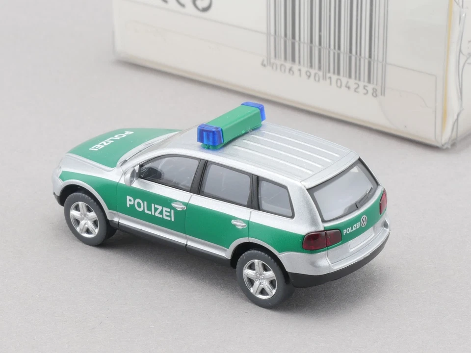 Wiking 1042532 Volkswagen VW Touareg Polizei Modell wie NEU! OVP 1704-20-65 - Bild 2 von 2