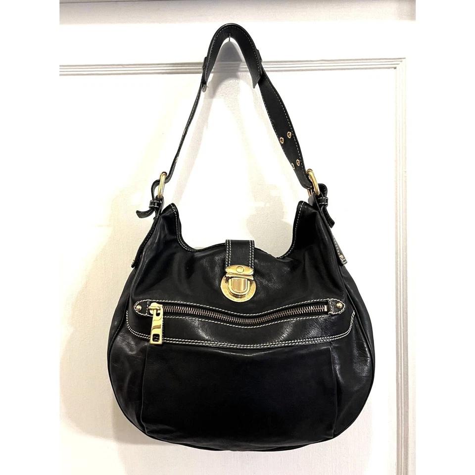 MARC JACOBS Black Shoulder Handbag Bag  Women's Size Medium 12 x 12 - Image 2 of 4