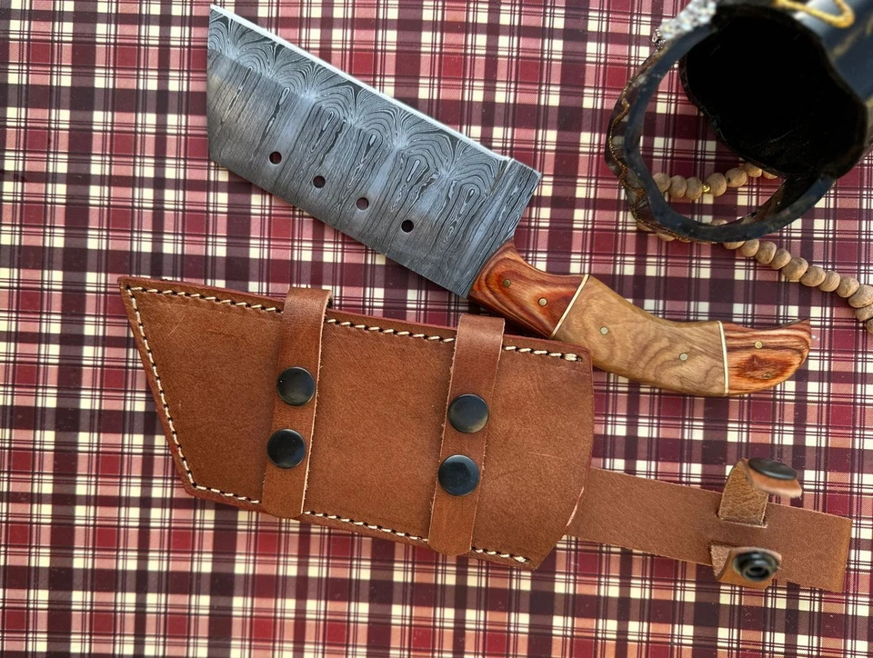 Cuchillo de cuchilla y carnicero de acero inoxidable hecho a mano - perfecto para picar carne Foto 4 de 4