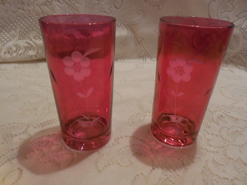 2 Cranberry cut-to-glass 12 oz Tumbler Glasses - Picture 3 of 4