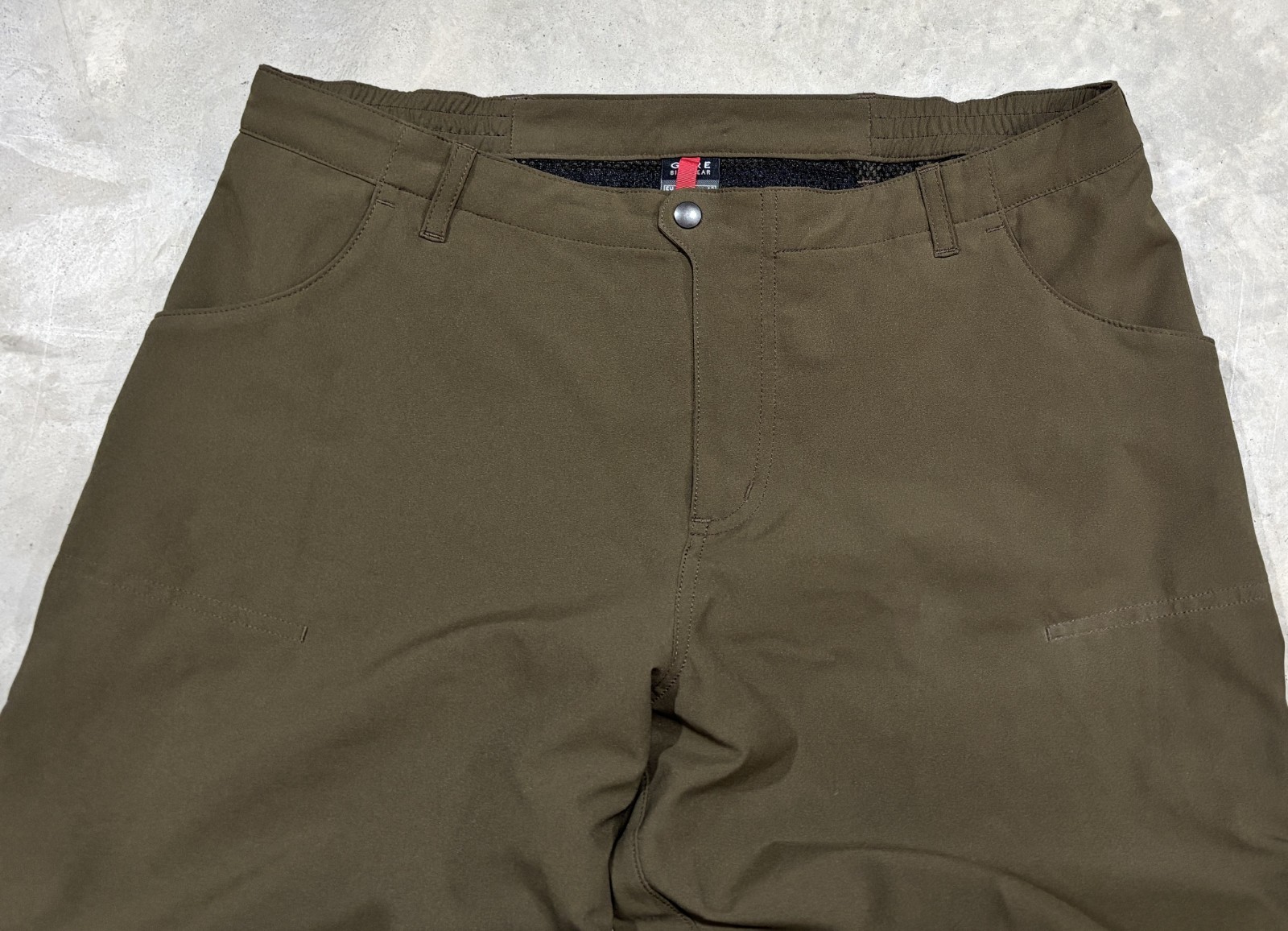 Gore Bike Wear Softshell Polyester Thigh Length Trail Shorts Womens XL Green
