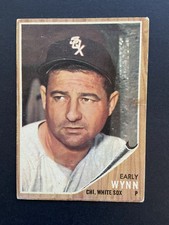 1962 Topps #385 Early Wynn
