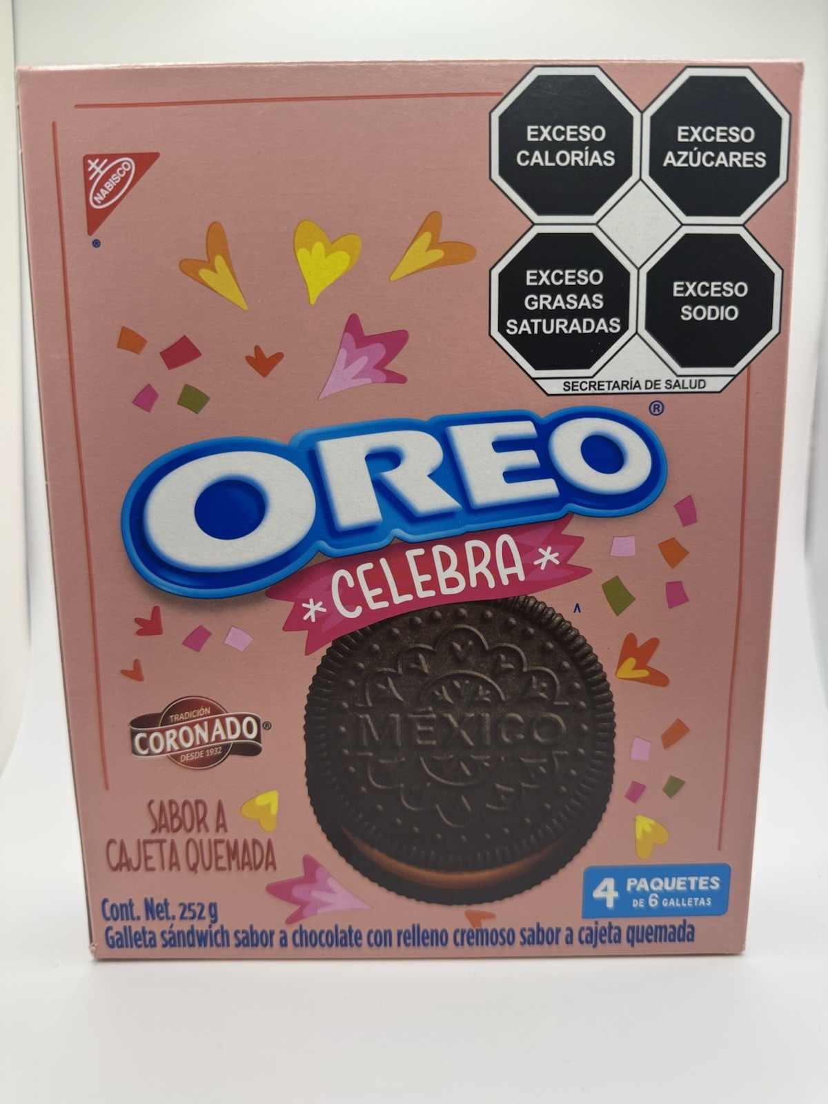 GALLETAS OREO CELEBRACIÓN SABOR CAJETA CONT. NET 252g 4 PAQUETES DE 6 GALLETAS