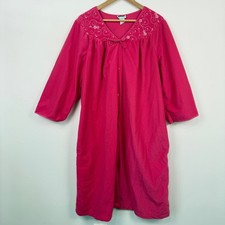 Vintage Kelly Reed Robe Housecoat Womens L Pink Embroidered Loungewear Granny