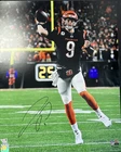 Joe Burrow Signed 16x20 Football Photo AUTO (Fanatics LD85554603)