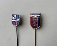 2pcs Hungarian Székesfehérvár Videoton SE 1941 Football Sport Club Badges