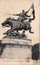 37 CHINON LA STATUE JEANNE D ARC