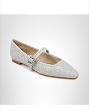 Badgley Mischka Womens Brystol . Size 9. Silver. MP7425