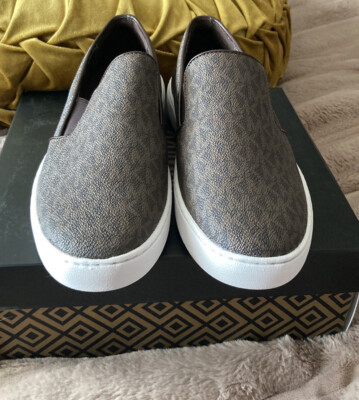 Michael KorsWomen's Brown Keaton Logo Slip-on Sneaker 9 retail