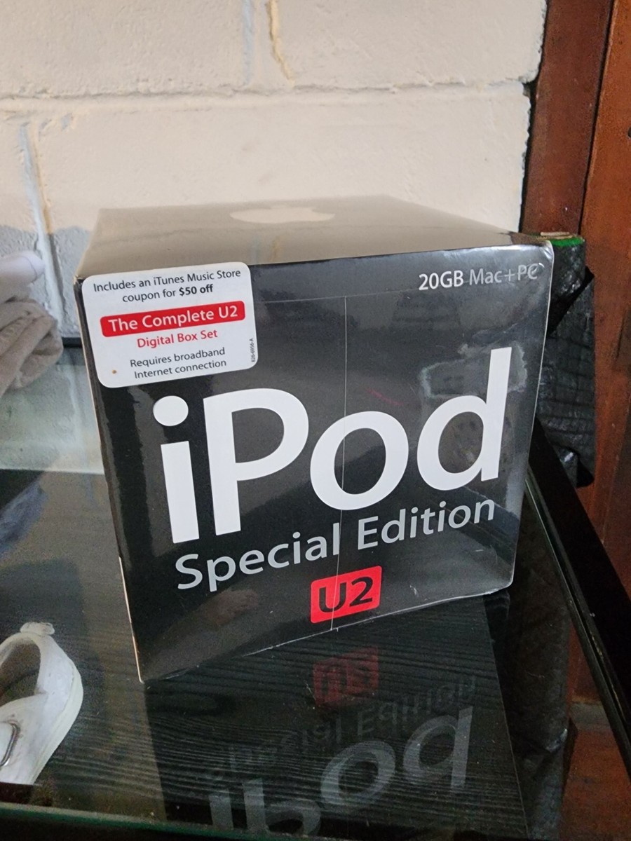 Apple iPod Vintage U2 Special Edition Black/Red (20 GB) Never