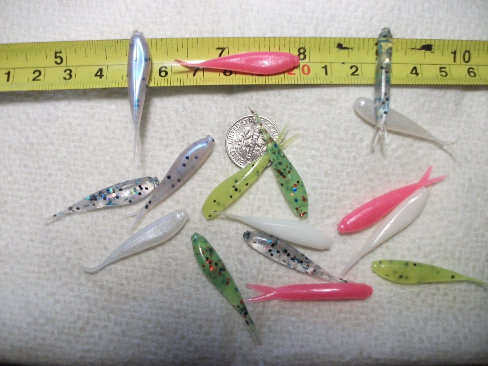 24) 2" SLAB HUNTER " Nat Green" GRUBS JIGS CRAPPIE - Foto 5