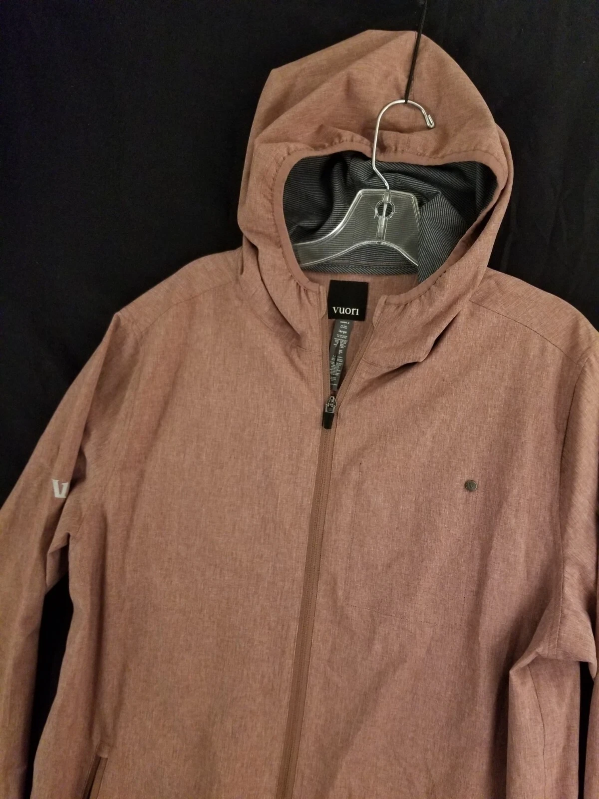 vuori outdoor trainer shell full zip hooded heather sample jacket