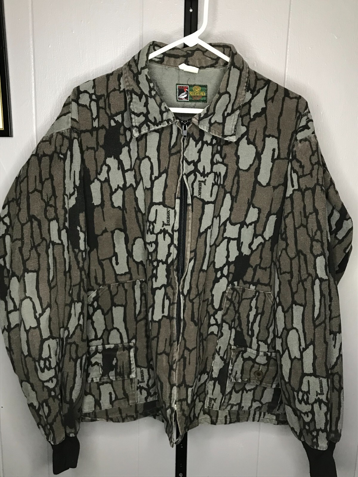 Picture 1 of 6