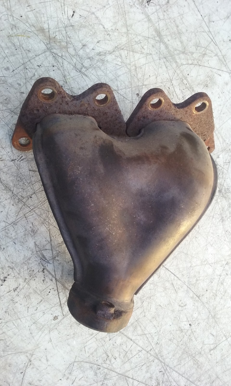 MERCEDES EXHAUST MANIFOLD A1111404709 A111404409 PRICE=1 M11195