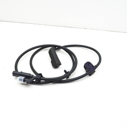 NEW VOLVO XC40 FRONT WINDSHIELD WASHER NOZZLE 31457324 ORIGINAL eBay