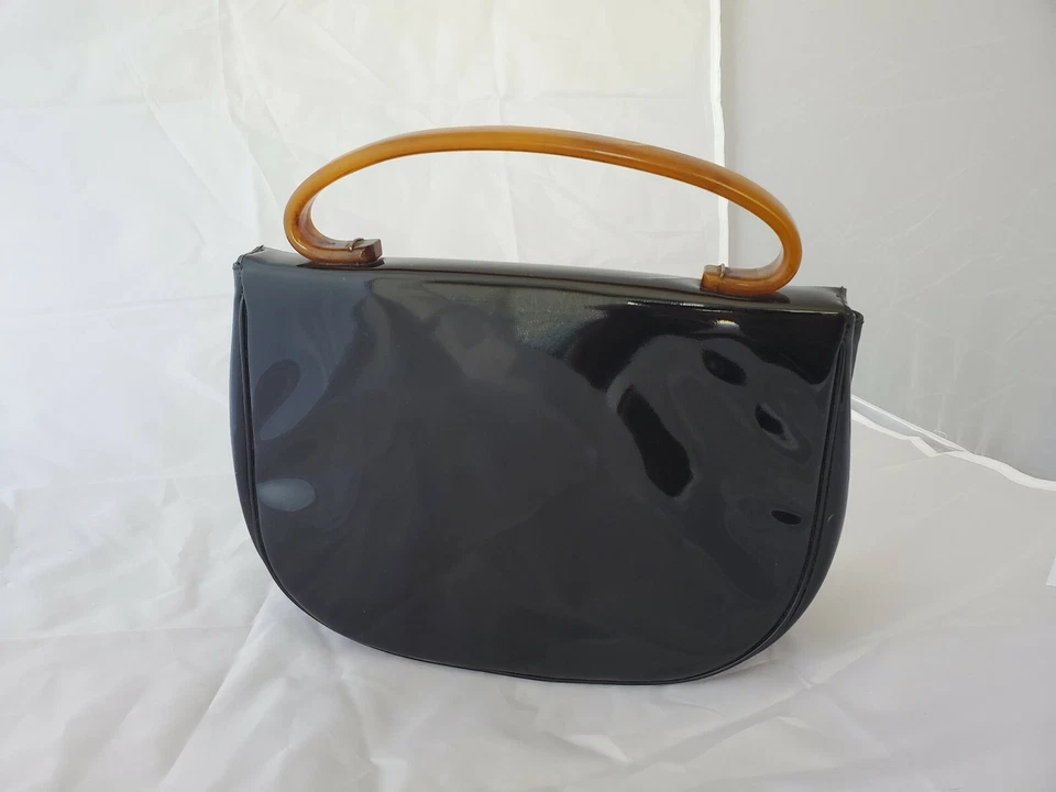 Cartera vintage Crown Lewis charol negro con mango de baquelita caramelo Foto 3 de 4