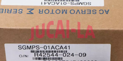 YASKAWA Servo Motor SGMPS-01ACA41 SGMPS01ACA41 NEW 1PCS
