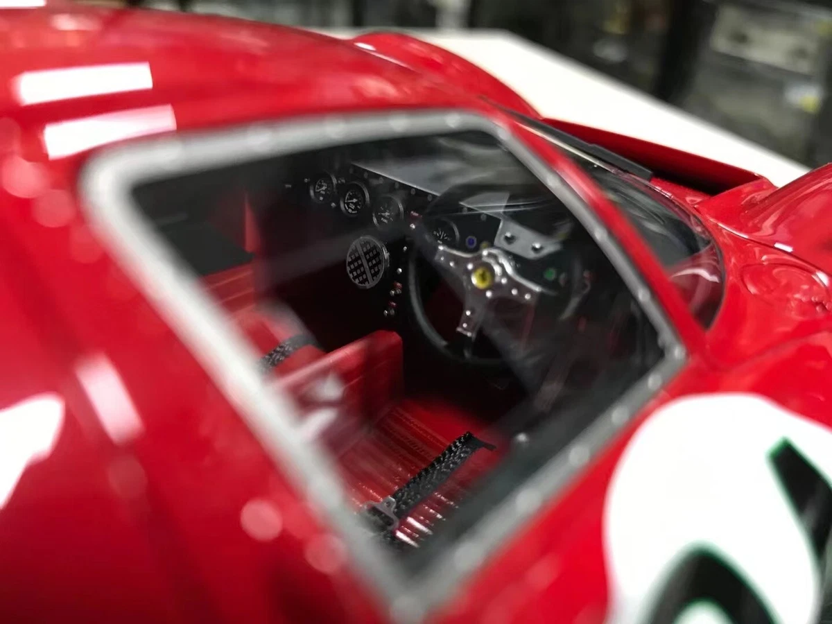 1/18 Top Marques Ferrari 330 P4 1000km Monza #3 Winner 1967 LE