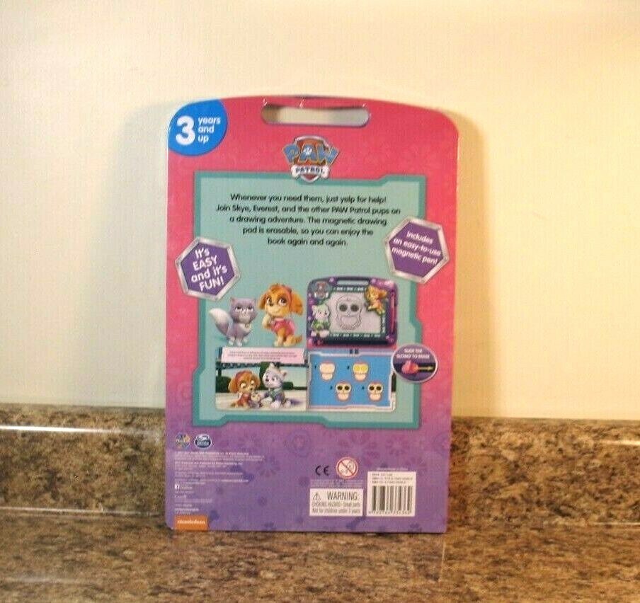 Nickelodeon Paw Patrol Magnetic Drawing Board and Book Set Skye