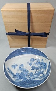 Japanese Nabeshima blue white plate porcelain 19th century box landscape 8 inch