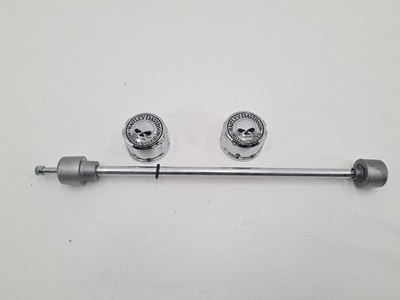 Harley-Davidson Softail Universal M8 USD Gabel Achscover Willie G Skull Chrom