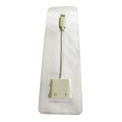 2 IN 1 Headphone Adapter Jack Fast Charge to 3.5mm AUX Cord Splitter for iPhone