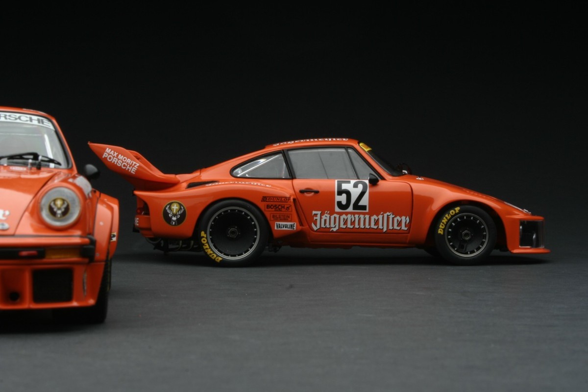 Exoto | 1:18 | JAGERMEISTER GIFT SET | 1976 Porsche 934 RSR Turbo