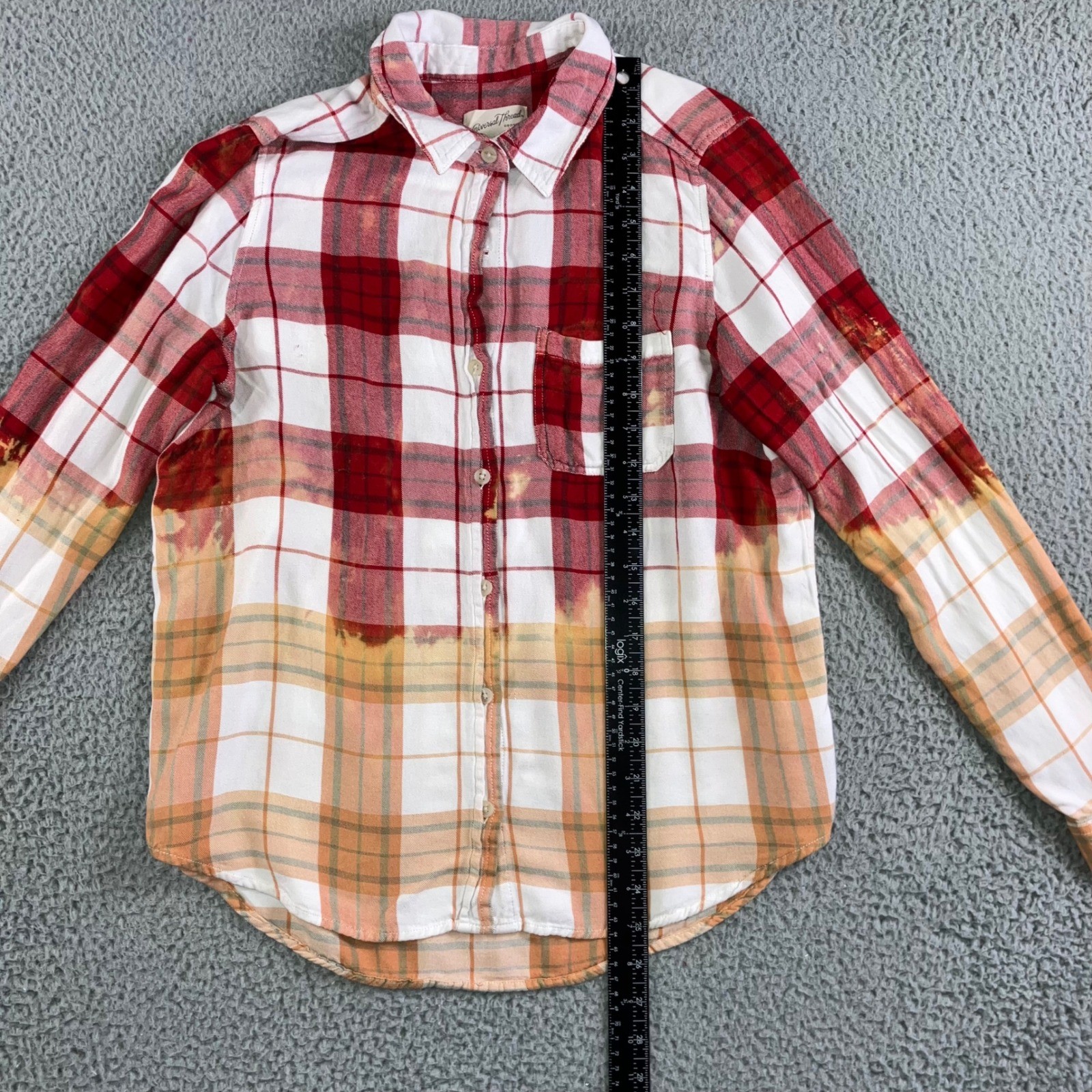 Universal Thread Plaid Button Front Shirt Women M… - image 3