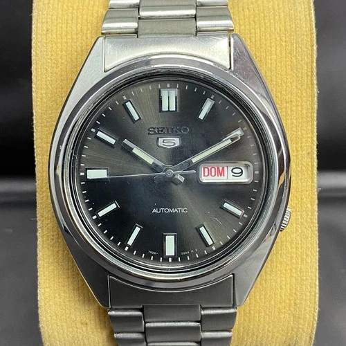 Rare Seiko 5 SNXS79 Automatic 7S26-0480 Black Dial Watch Dress Classic Vintage
