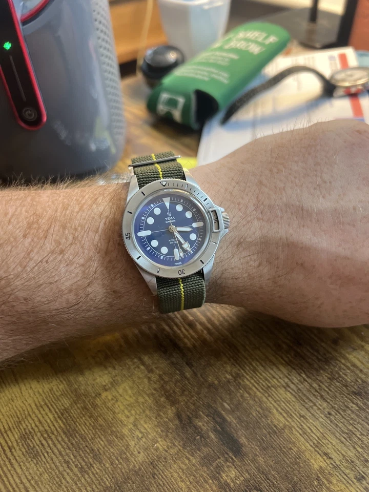 Maxi esfera azul Yema X Worn & Wound Superman Foto 4 de 4