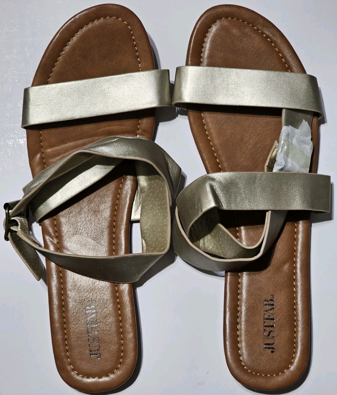 Soleila Flat Sandals Color Gold, Size 11