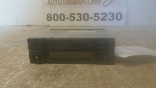1997 Mercedes-Benz E320 S320 S500 - Radio - 0038205986 - See Condition No
