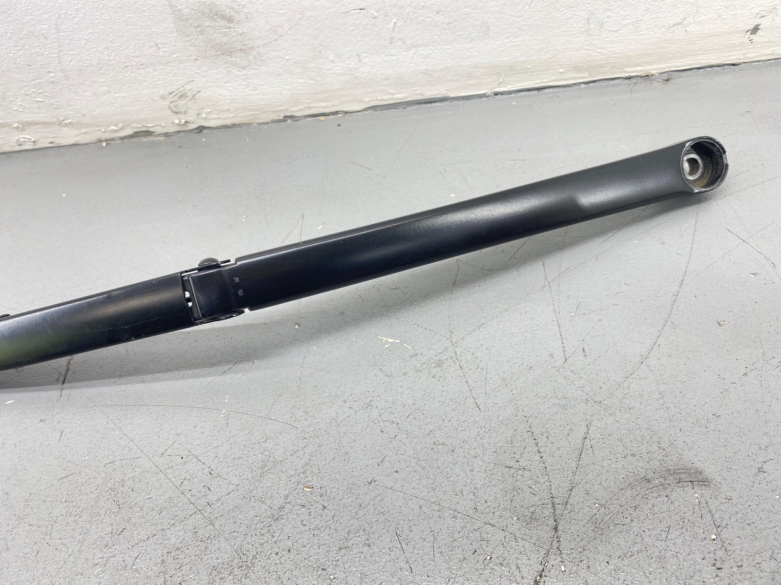 2020-2023 MCLAREN GT FRONT WINDSHIELD WIPER ARM SET 13A5861CP OEM 2021 2022