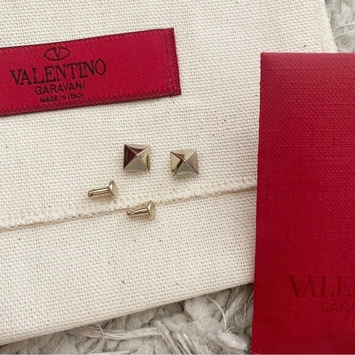 Valentino Garavani Rockstud Grainy Calfskin Cardholder with Zipper NWT Blue - Picture 12 of 12