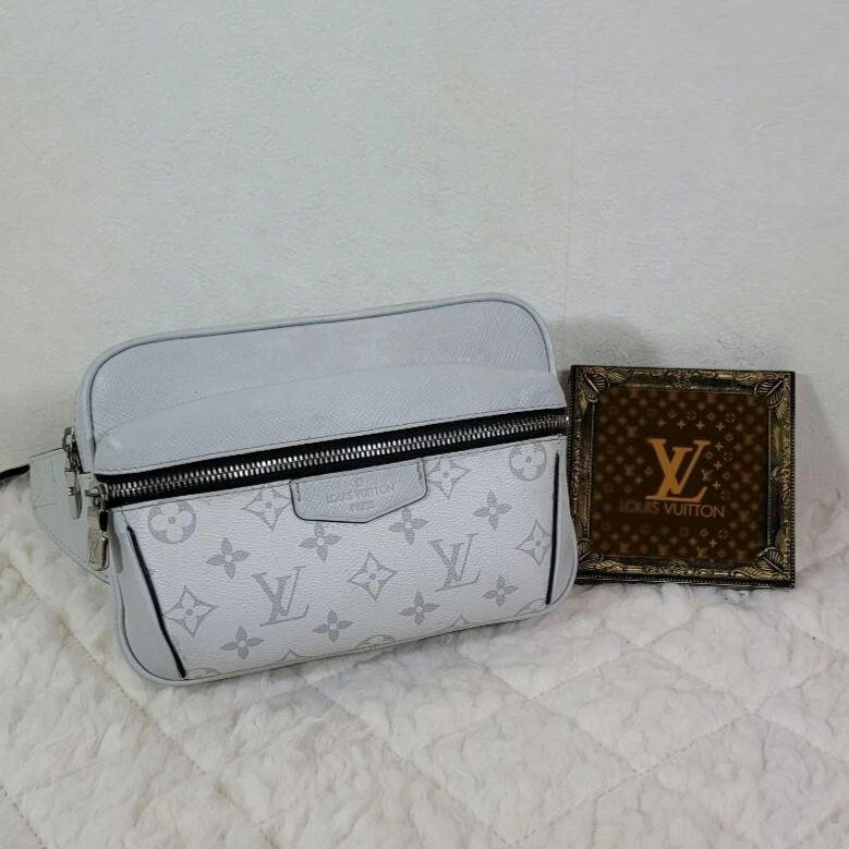 mens louis vuitton bum bag