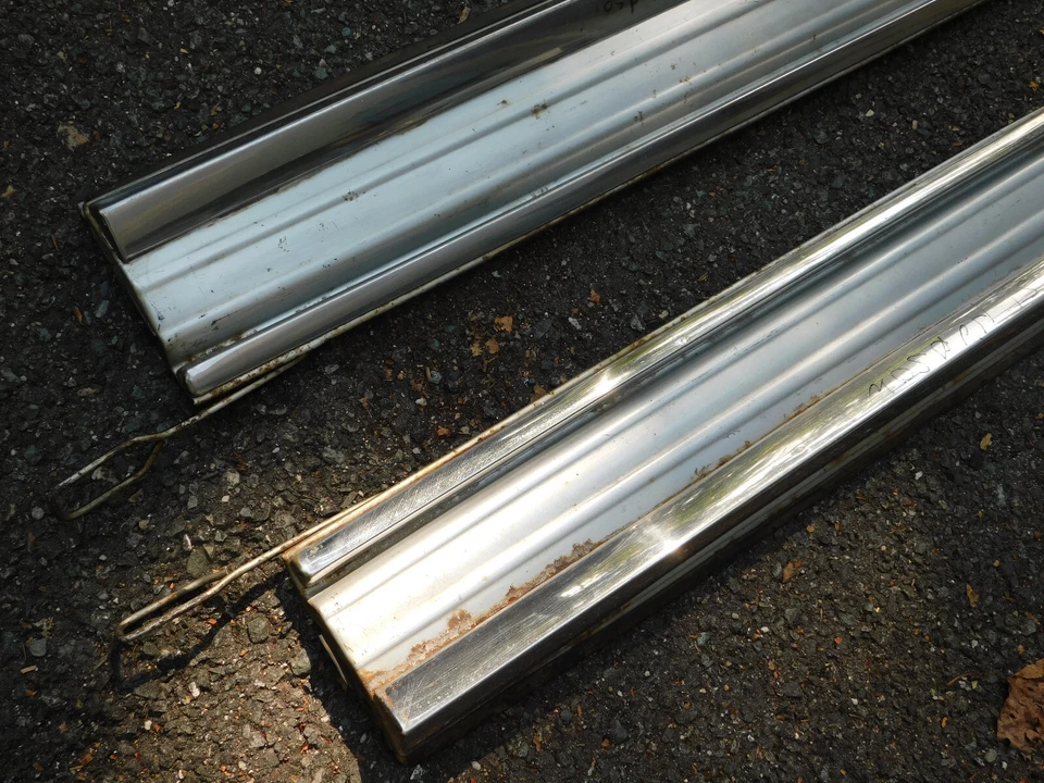 Hudson Hornet 1951 guardabarros falda basculante moldura 33" (compra 1 o ambos) Foto 2 de 4