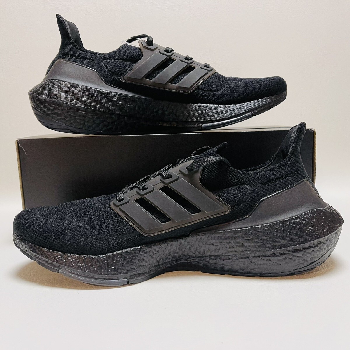 adidas gazelle silver green womens Adidas Mens Ultraboost 5 Running Shoes