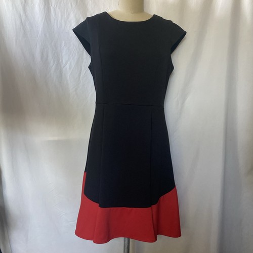 Calvin Kline Black Swing Fit & Flare Dress With Red Hem Pleats Cap Sleeve Sz 14
