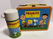 Ancienne boîte à lunch et thermos en métal cacahuètes 1966