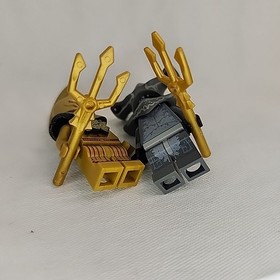 LEGO Gold Poseidon Temple Statue Atlantis Minifigure 7985 + Shark Soldier 