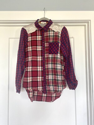 Taylor & Sage Womens Plaid Flannel & Lace Shoulder Long Sleeve Shirt Size M