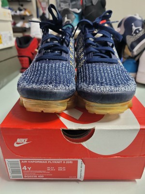 blue and yellow vapormax flyknit