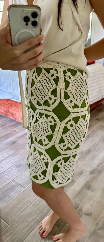 Falda lápiz elástica verde y crema Tory Burch, talla XS Foto 3 de 4