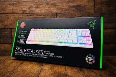 Razer DeathStalker V2 Pro TKL White Wireless Gaming Keyboard RZ03-0437 Open Box